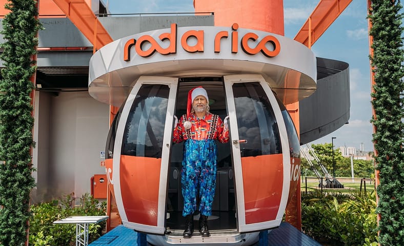 Roda Rico celebra três anos com shows e visita do Papai Noel Roda Rico celebra três anos com shows e visita do Papai Noel