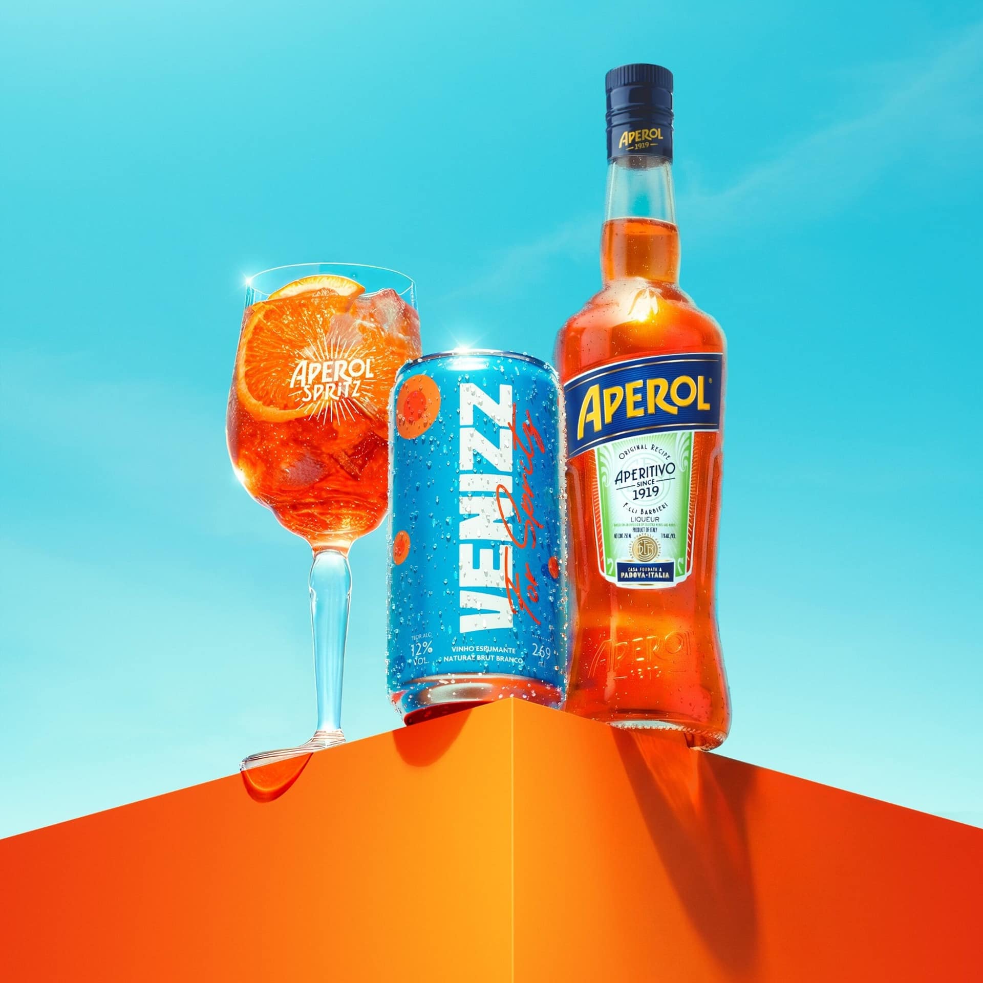 Aperol Spritz lança Venizz, espumante em lata exclusivo da Campari